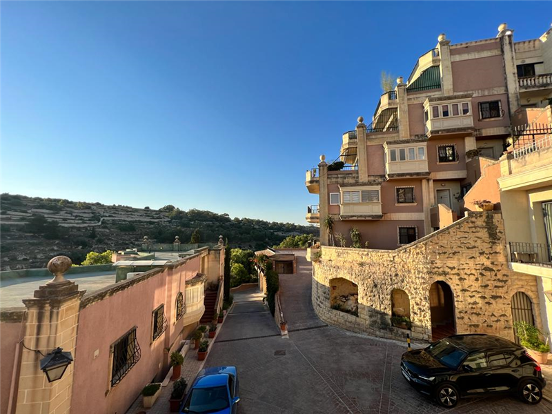 Luxurious Apartment in Madliena Village — Stunning Views & Resort-Style Living! – property photo