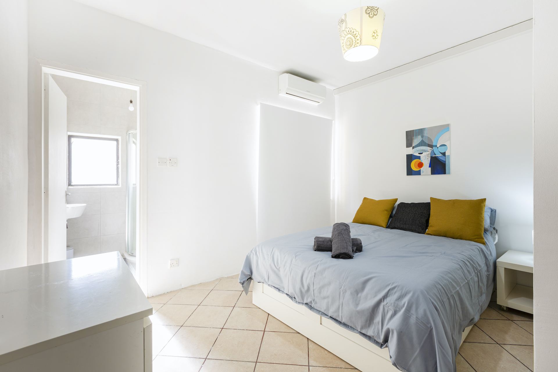 Cozy & Charming 1 Bedroom Apartment in Gzira — Just Steps from the Promenade! – property photo