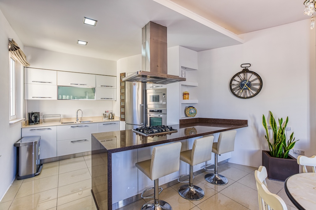 Stylish & Highly Finished 1 Bedroom Penthouse in Mosta – property photo