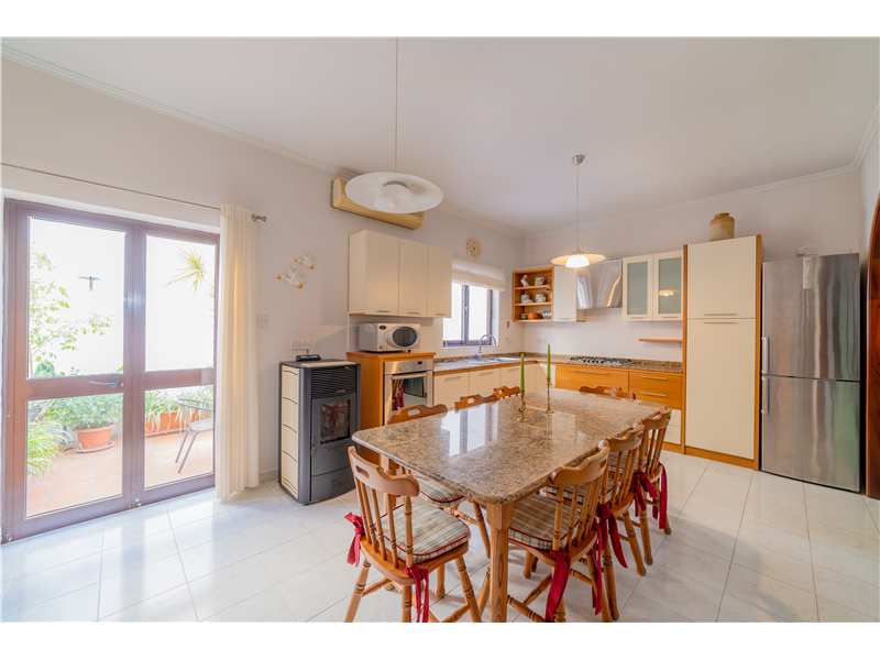 Unique 5 Bedroom House in Marsaskala — A Rare Find! – property photo
