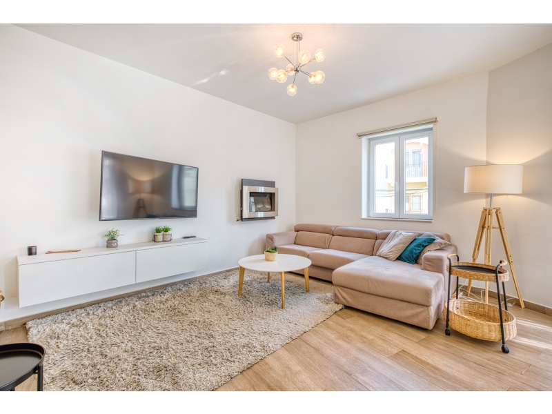 Large & Stylish House in Qormi – Full of Character and Modern Comforts! – property photo