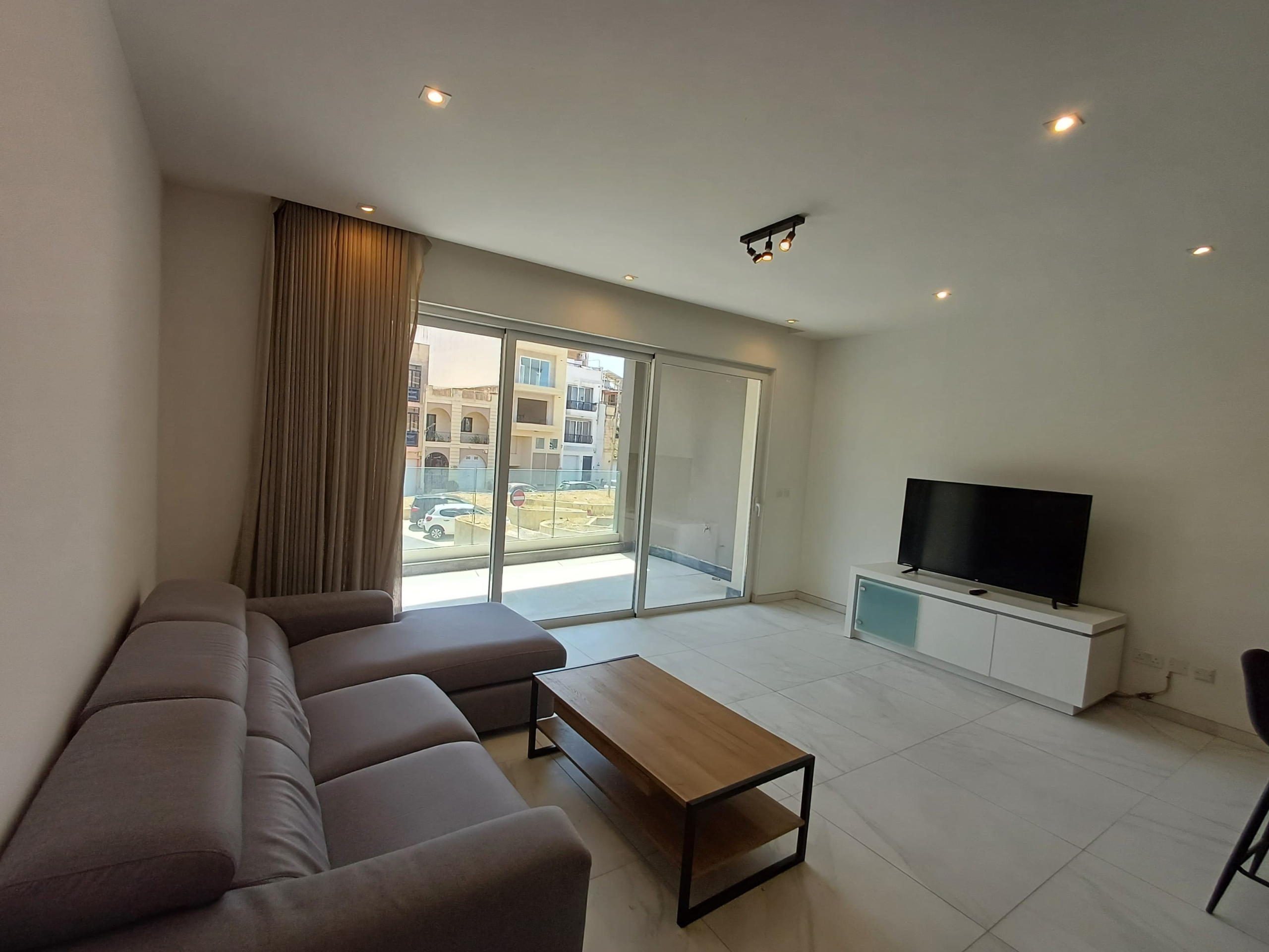 Brand-New Highly Finished Apartment Near the Mosta Dome – property photo
