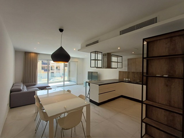 Brand-New Highly Finished Apartment Near the Mosta Dome – property photo