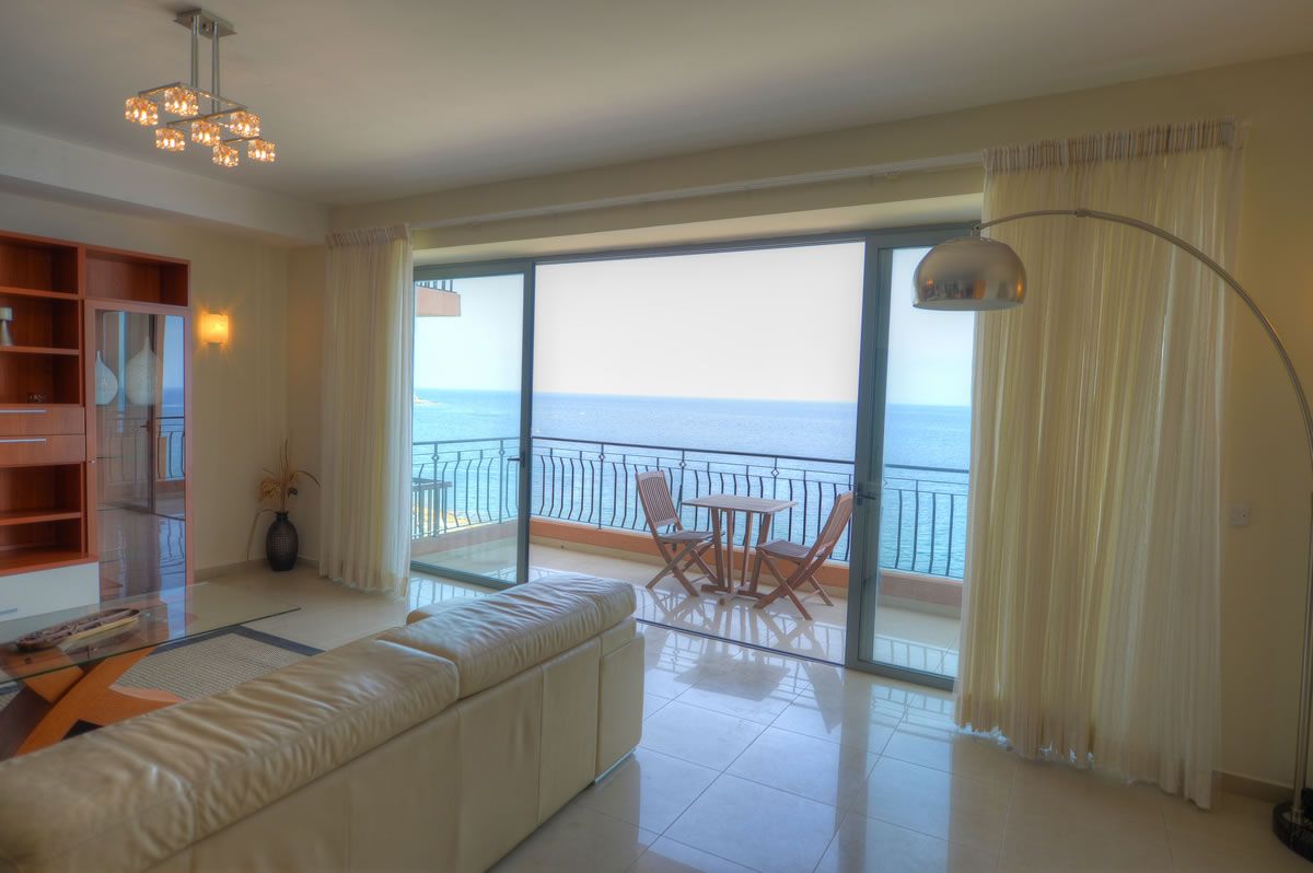 Spacious 3-Bedroom Apartment on Tower Road – Sliema – property photo