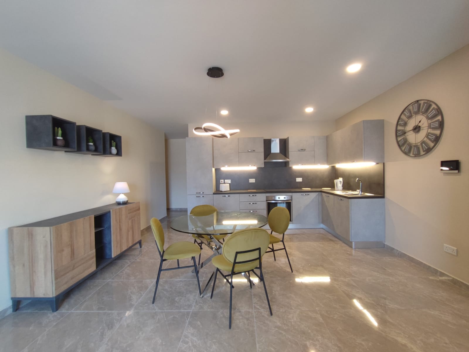 San Gwann – Beautiful Highly Finished 2 Bedroom Apartment | €1400/month – property photo