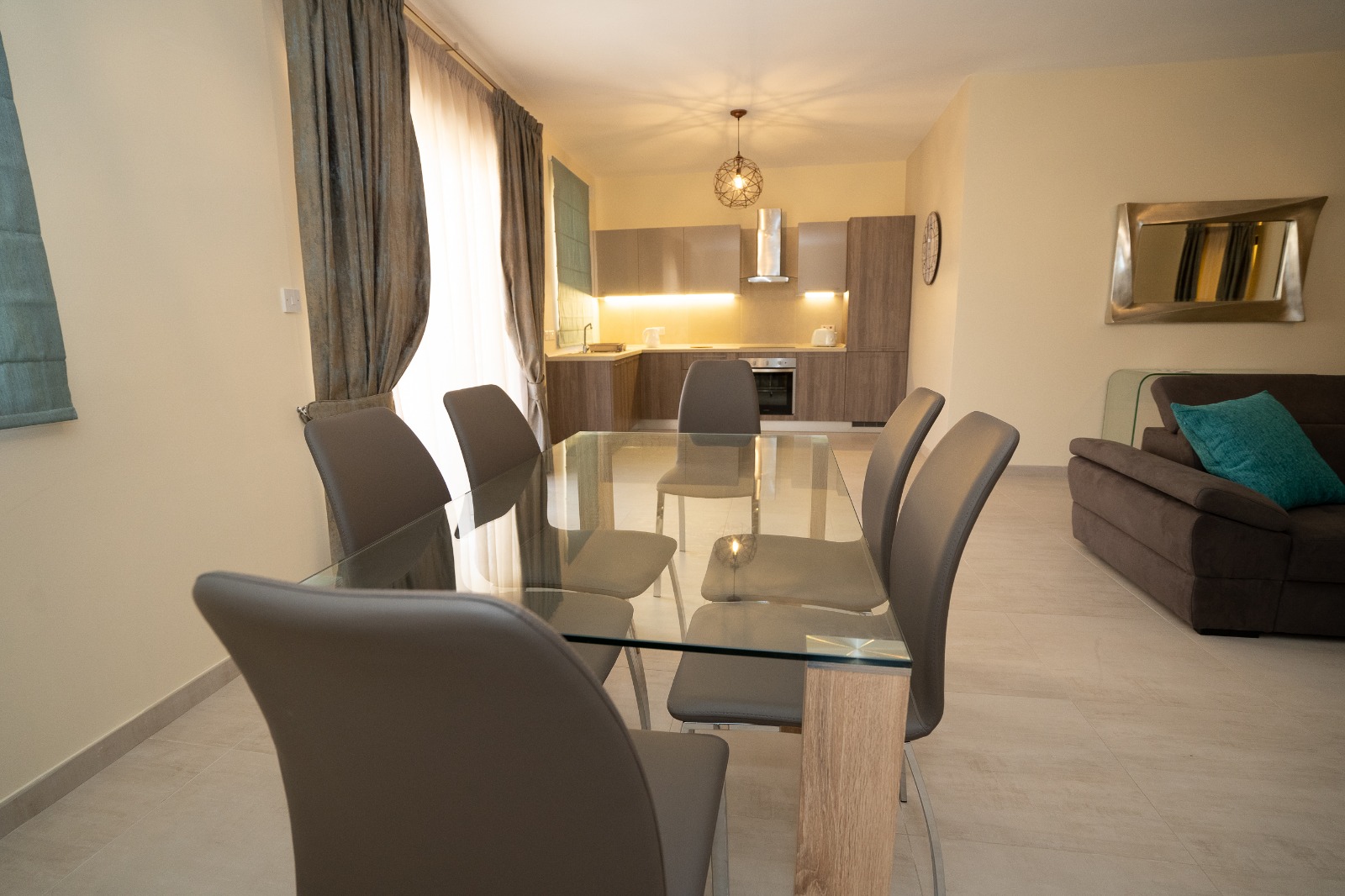 Swieqi – Spacious & Modern 3 Bedroom Home in a Quiet Block of Only 4 Units | €1850/month | Available Now – property photo