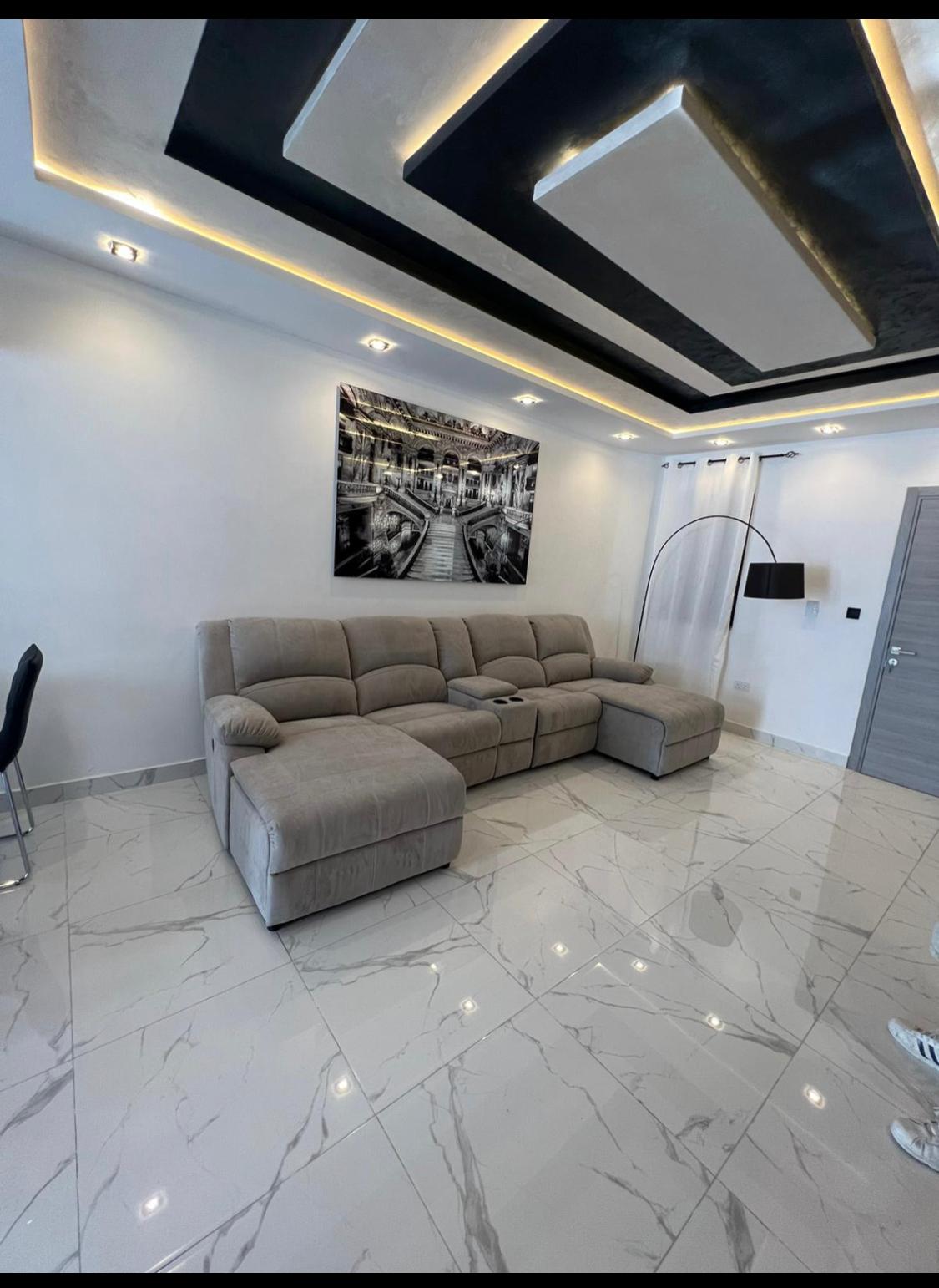 Msida – Modern Highly Finished 2-Bedroom Apartment Near Junior College – property photo