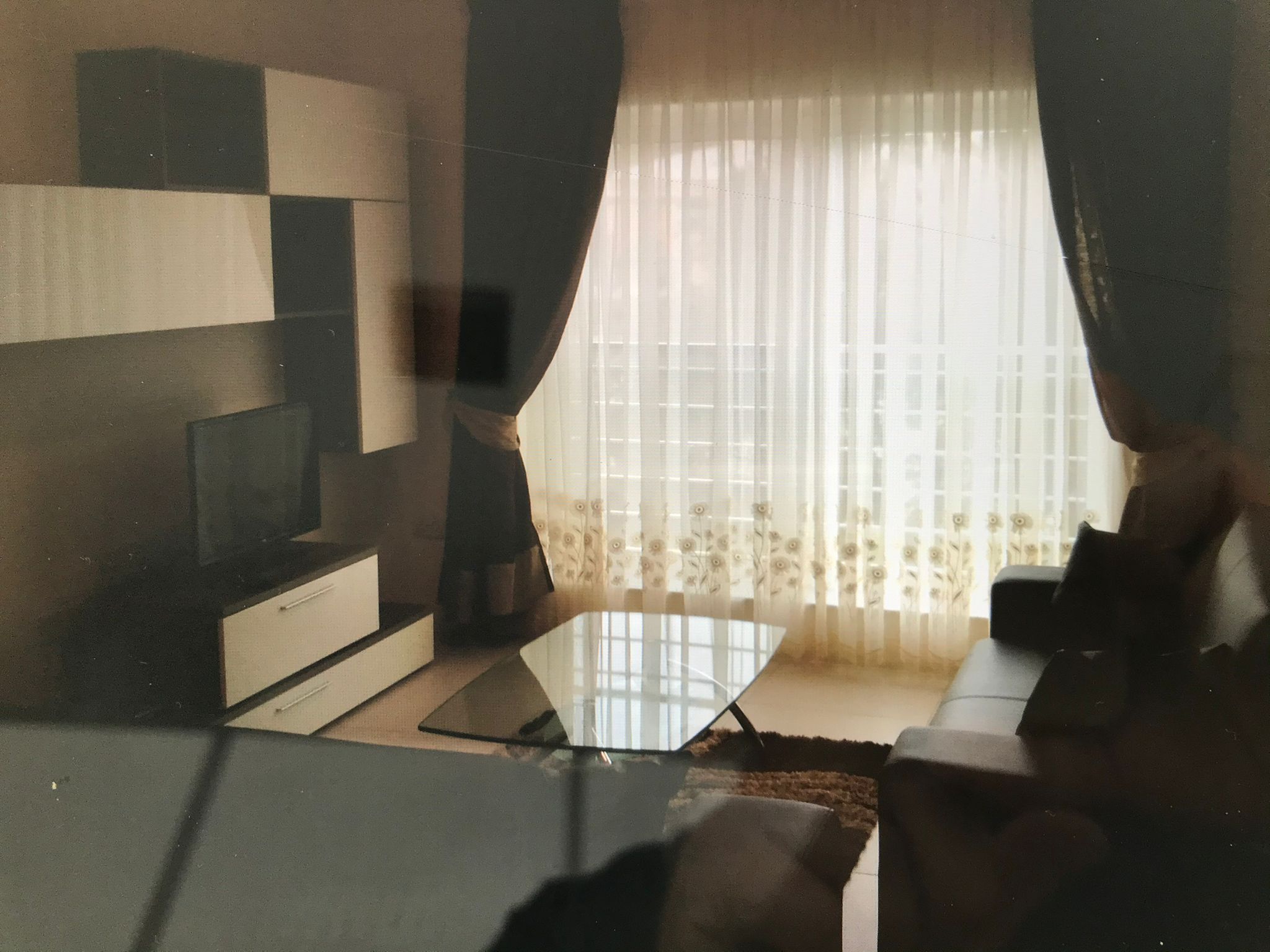 Gzira – Spacious & Bright 2-Bedroom Apartment Overlooking the National Pool – property photo