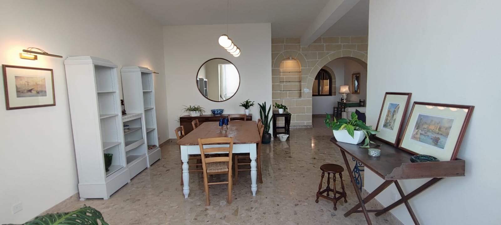 SLIEMA – Seafront Apartment with Panoramic Views (Available in June) – €2750/month – property photo