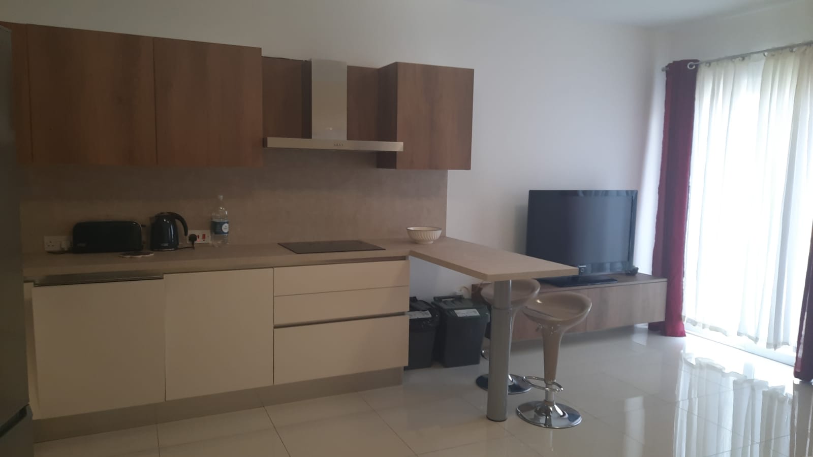 Stunning Penthouse in San Ġwann – Available July – property photo