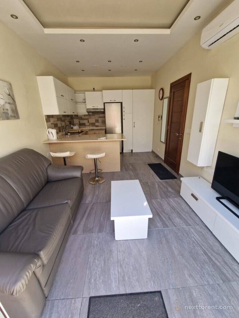 Well-Finished Penthouse in the Heart of Sliema
