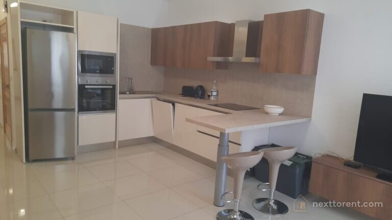 Stunning Penthouse in San Ġwann – Available July