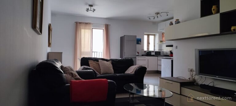 Bright & Spacious 2-Bedroom Apartment in Sliema