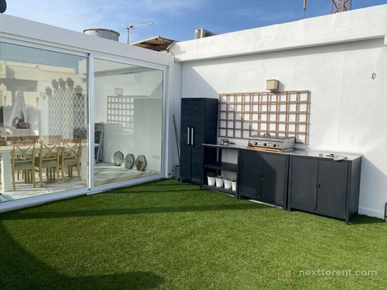 Mosta – Exceptional 3 Bedroom Maisonette with Rooftop Garden & Outdoor Kitchen | €2,800/month